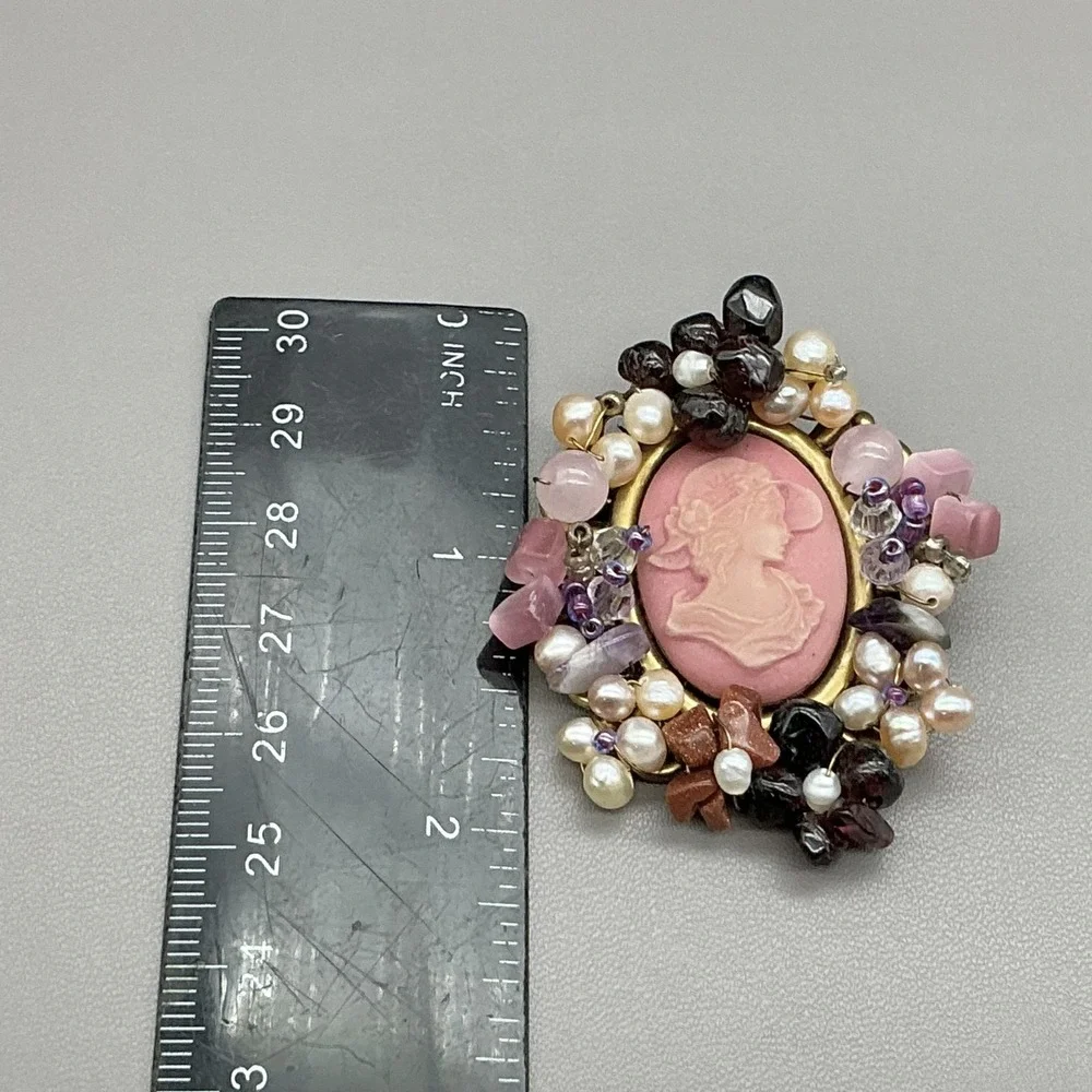 Pink Cameo Brooch Pin Gold Tone Multicolor Bead Cluster Faux Pearl Jewelry